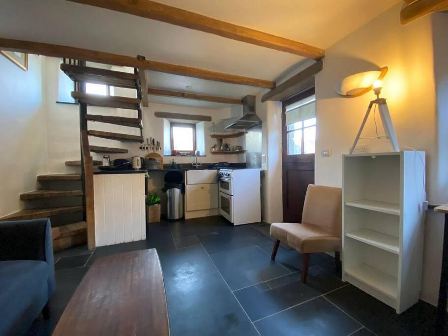 9A Viaduct Cottage - The Cosiest Bolthole In The Sw! Гейл Екстер'єр фото